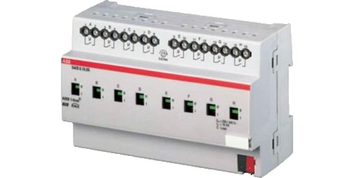 ABB-Schaltaktor mit 20A C-Load für die Ein/Aus-Regelung von Heizungslasten.