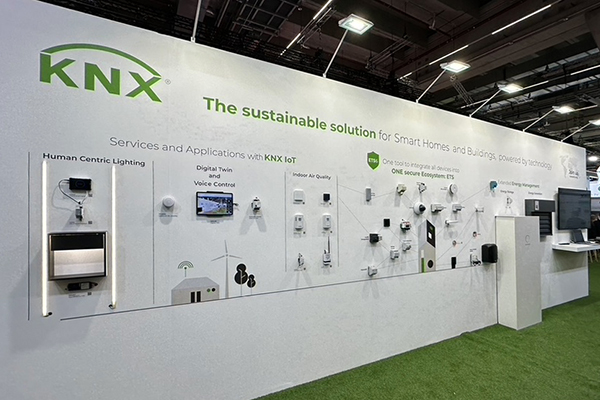 Light + Building 2024 Messebericht: KNX Association und das E-Haus