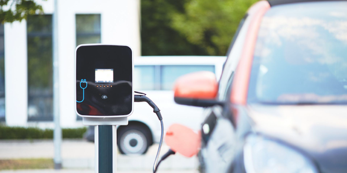 Wie EV-Ladegeräte Ihrem Unternehmen zu mehr Kunden verhelfen