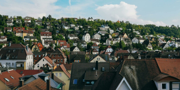 KNX vs. DIY Smart Home: Was ist die bessere langfristige Investition?