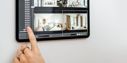 Los paneles de control son superiores a las aplicaciones para smartphone.