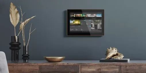 How to choose the best smart home control panel for your needs