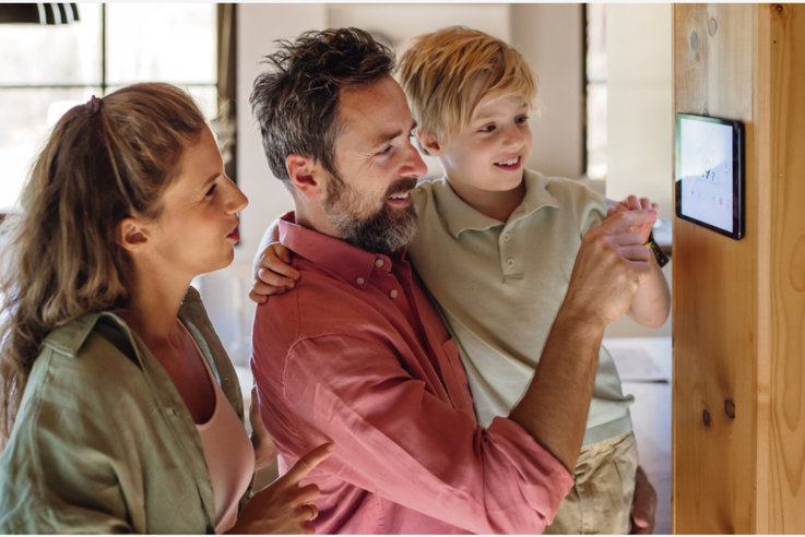 How can you save energy during the winter with KNX?