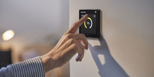 Schneider Electric&#039;s SpaceLogic KNX 4&quot; Touch Unit 