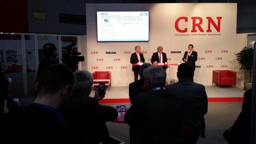 KNX IoT panel discussion