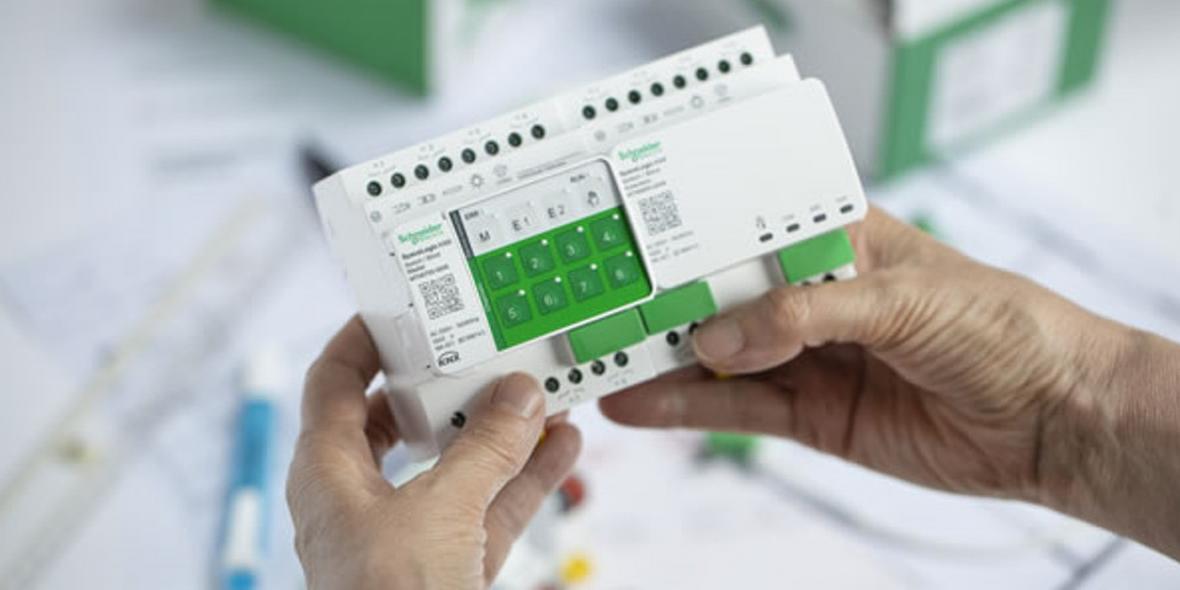 Schneider Electric propose sa passerelle IP SpaceLogic KNX BMS pour une intégration facile avec EcoStruxure