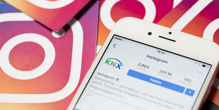 Show #KNXatWork on Instagram and win ETS6 licenses