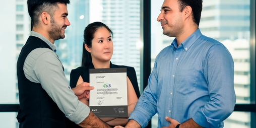 The KNX Partner Wagon allows you to take over the control of the #KNXTrain