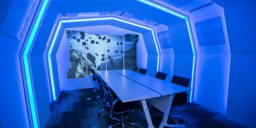 Uchusen: la nave spaziale di quattro piani